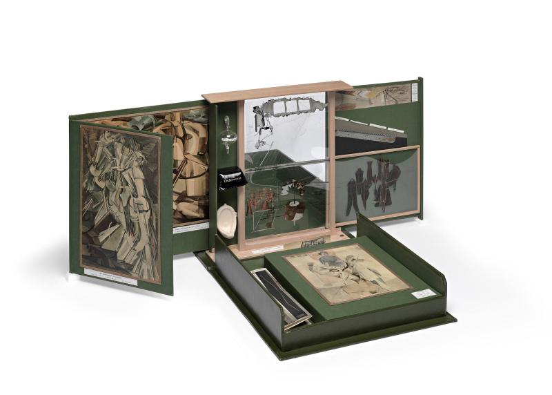 Boîte-en-valise [The Portable Museum of Marcel Duchamp: de ou par MARCEL DUCHAMP ou RROSE SELAVY]