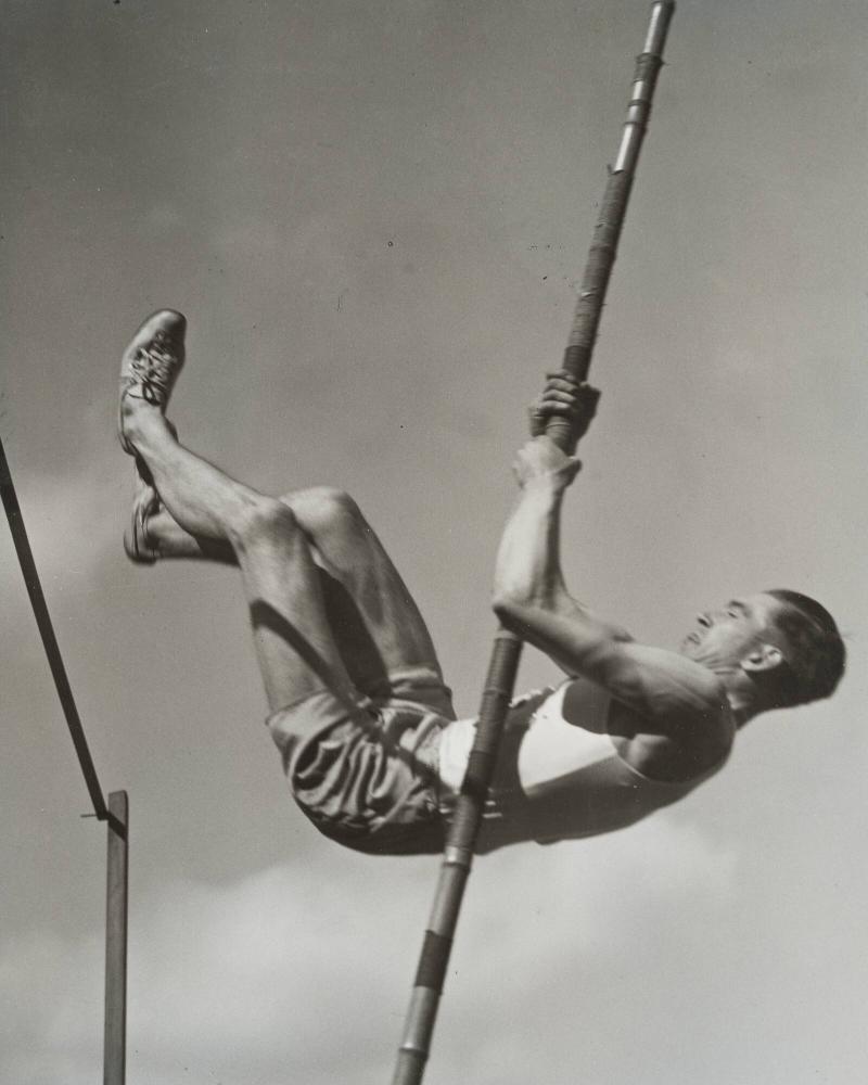 Stavhopparen Henry Lindblad, Stadion