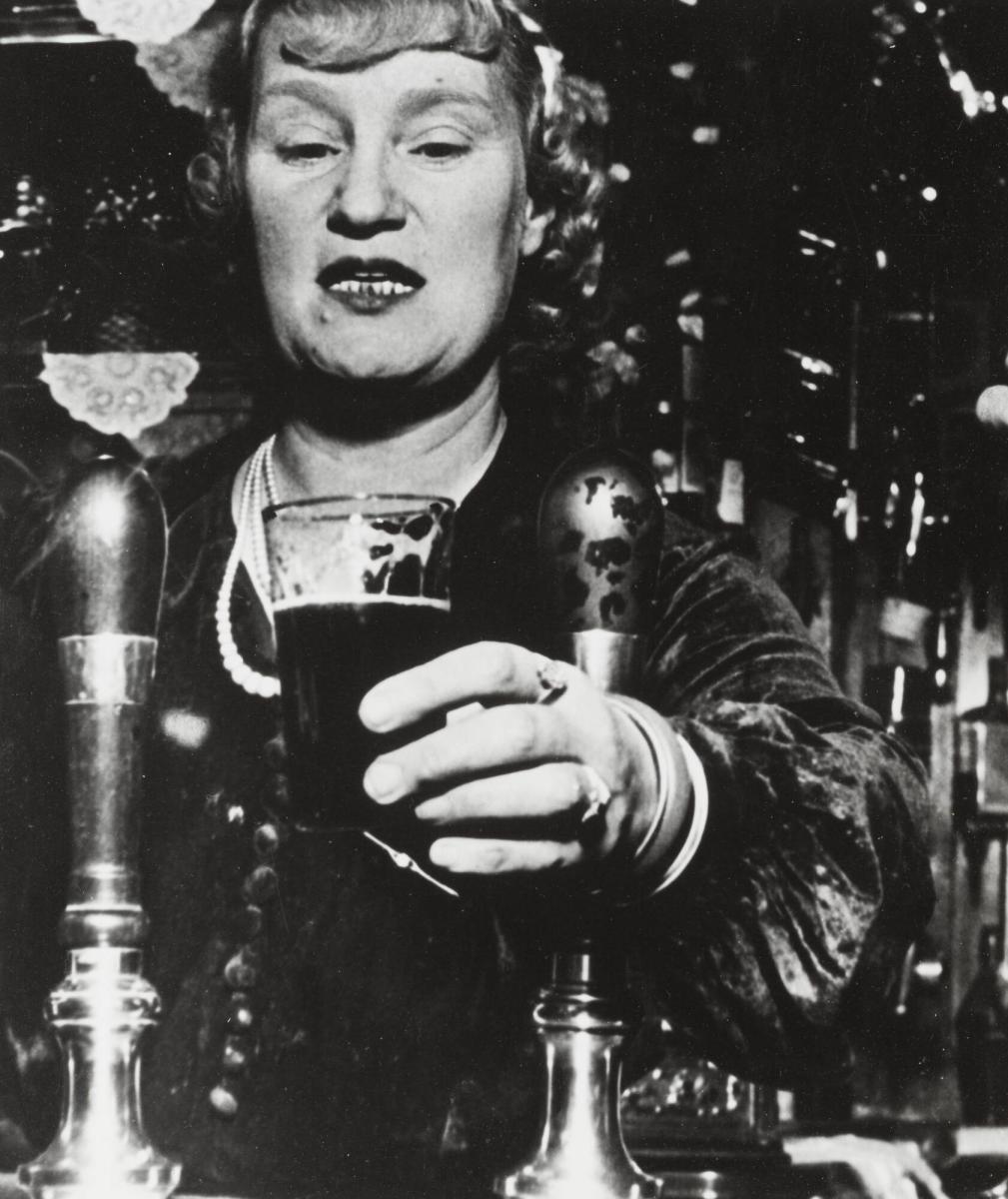 Barmaid at the Crooked Billet, Tower Hill