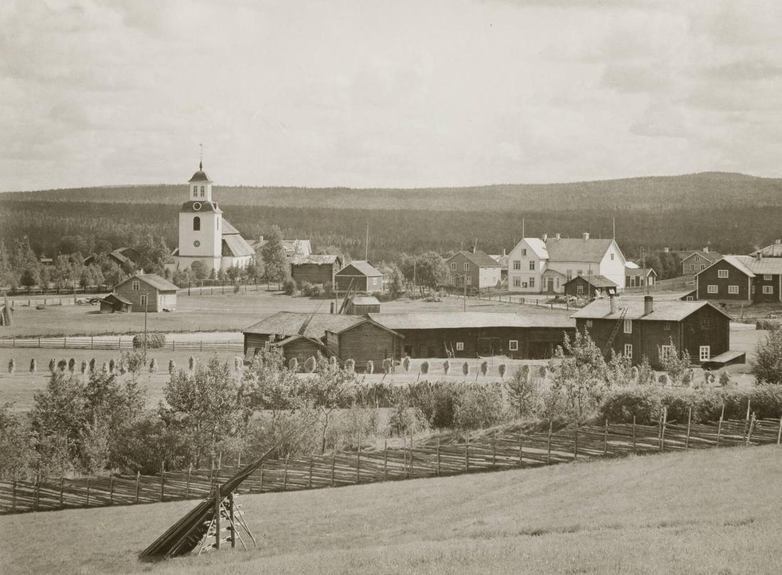 Lillhärdal kyrkplats i östra Härjedalen