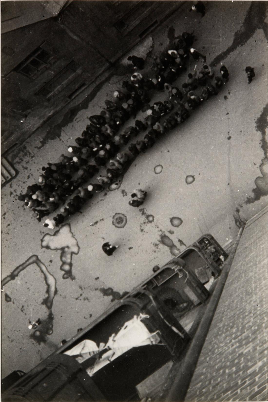 Assembling in the VKhuTeMas courtyard for a Demonstration