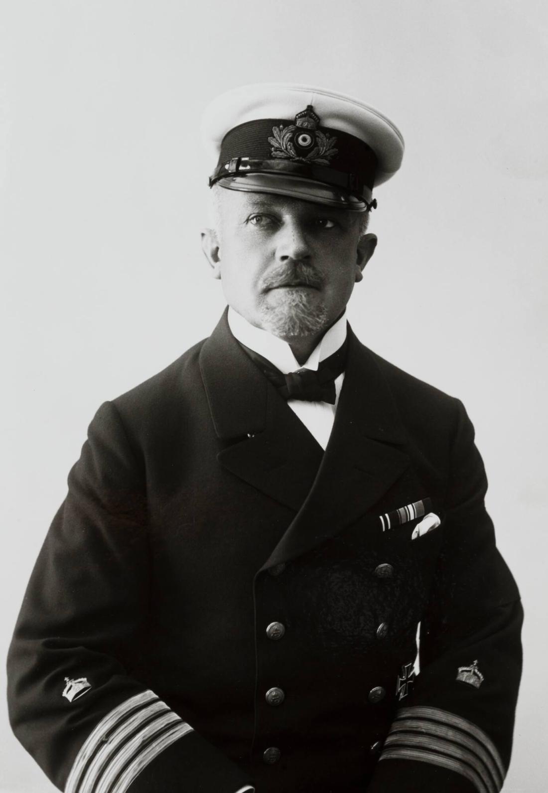Fartygschefen på Albatross, fregattkapten Fritz West