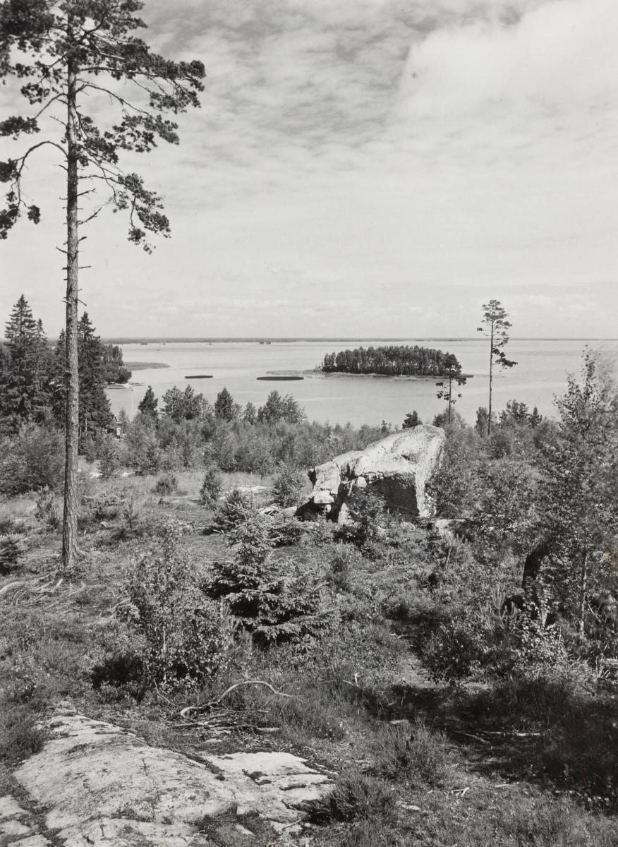 Utsikt över Hjälmaren från Hjälmarbaden