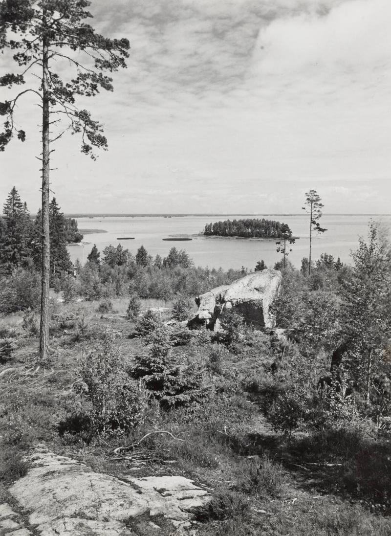 Utsikt över Hjälmaren från Hjälmarbaden
