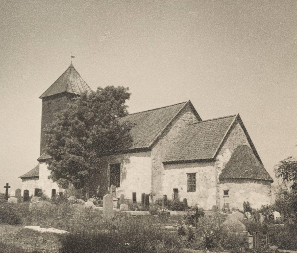 Bokenäs gamla kyrka