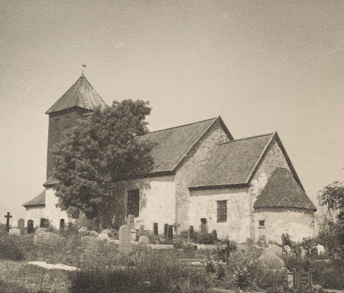 Bokenäs gamla kyrka