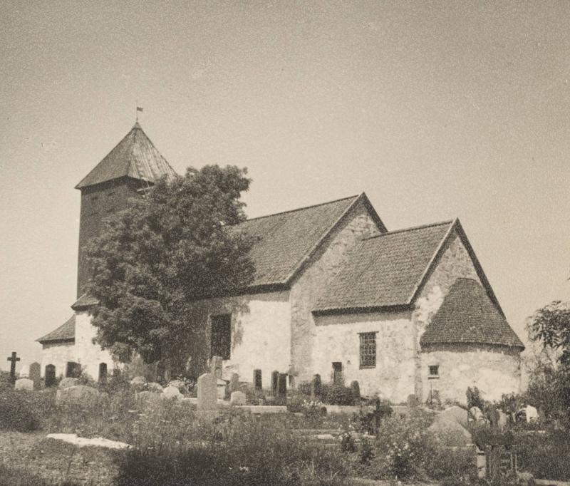 Bokenäs gamla kyrka