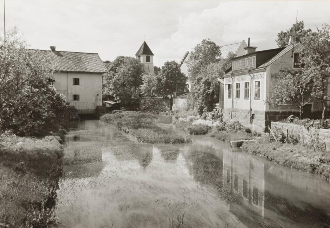 Söderköping. I bakgrunden Drothems kyrka