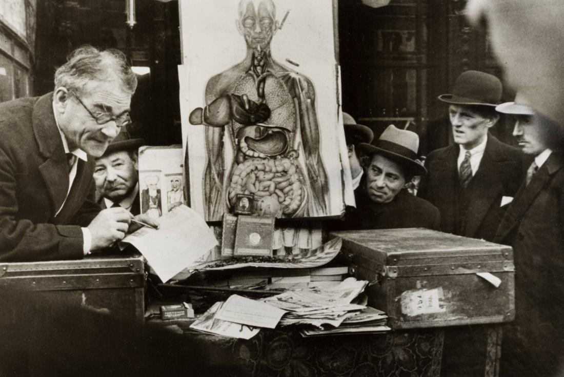 Barker selling patent medicine in the Paris Street.