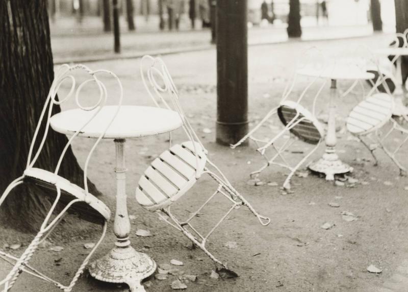 Gatuservering i regn