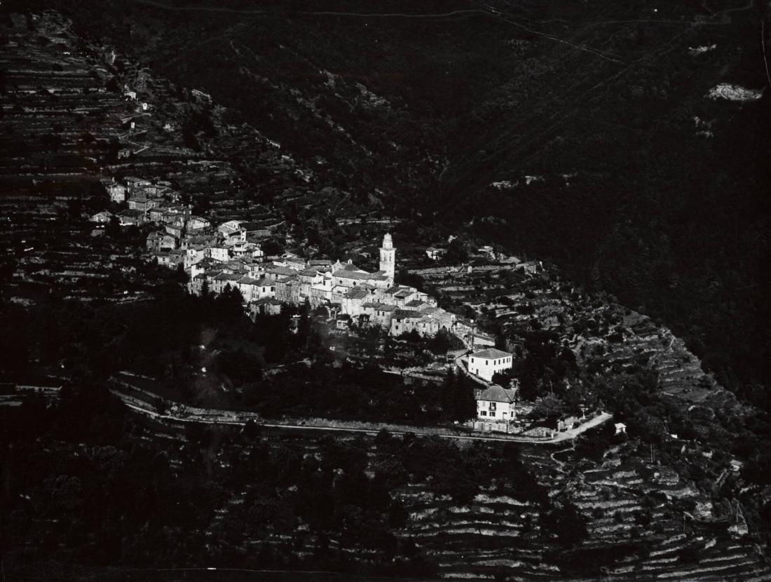 Italiensk by, Imperia