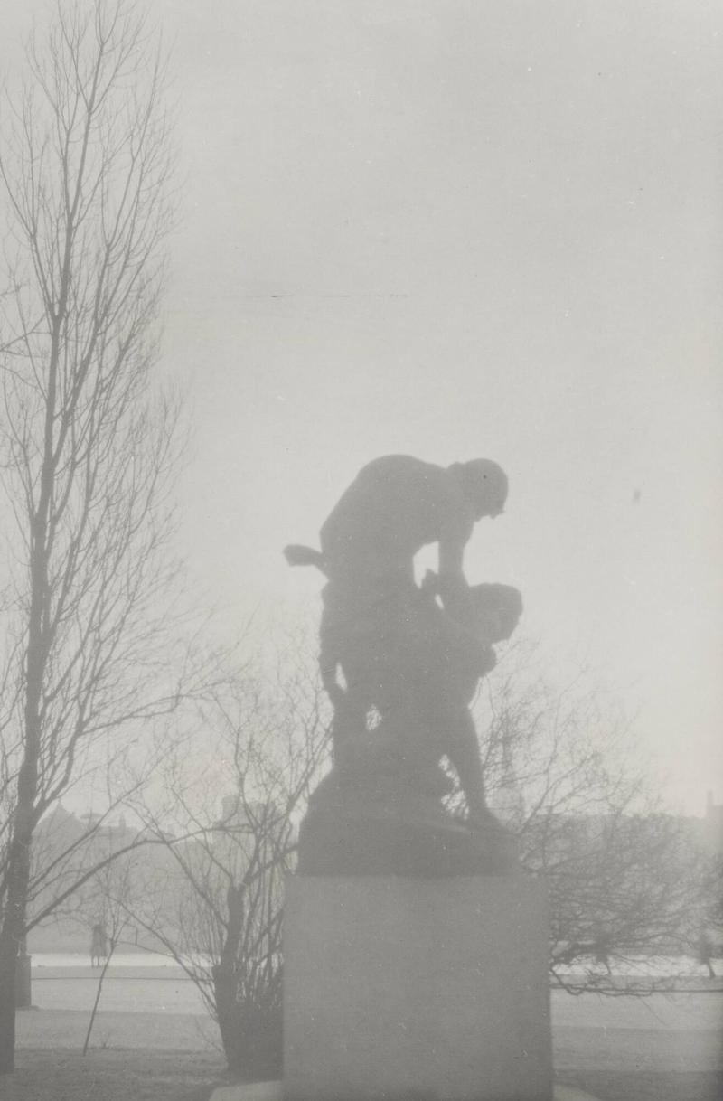 Rue de Rivoli. Ur serien "Paris' hemliga tecken"