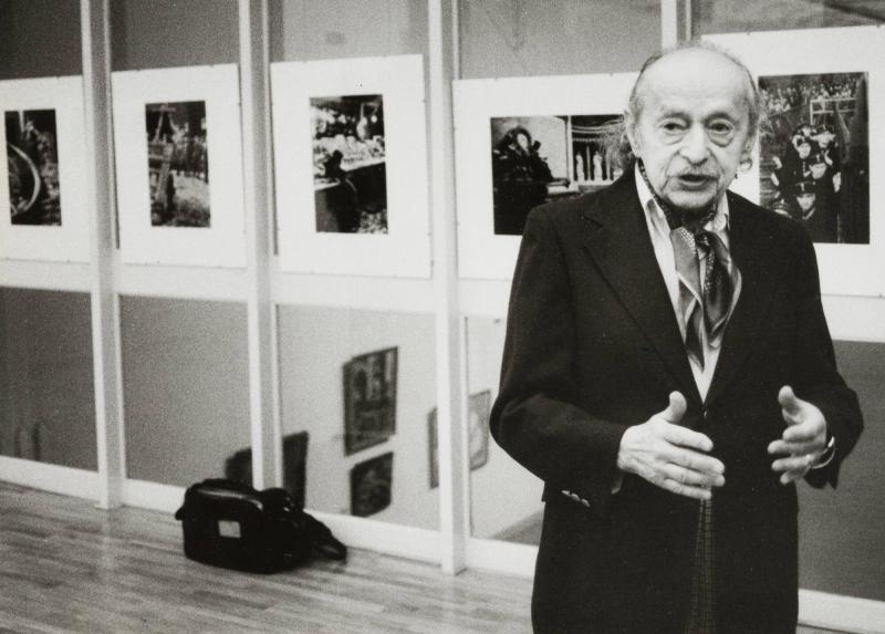 Lucien Aigner. Fotografiet är taget vid invgningen av utställningen "Aigner's Paris", Fotografiska Museet, 1982
