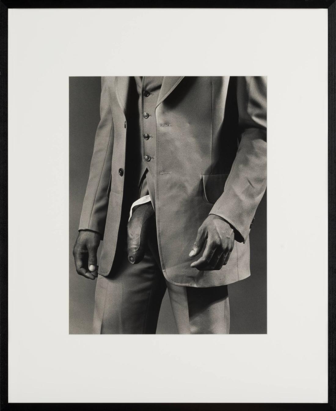 Man in Polyester Suit – Alla konstverk – Moderna Museet