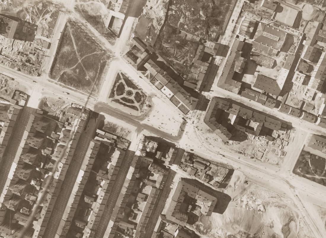 Fotografi tagen rätt nedåt över Vasastaden