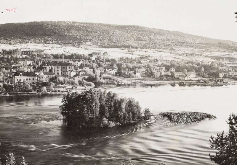 Ångermanland: Utsikt över Sollefteå Ångermanälven