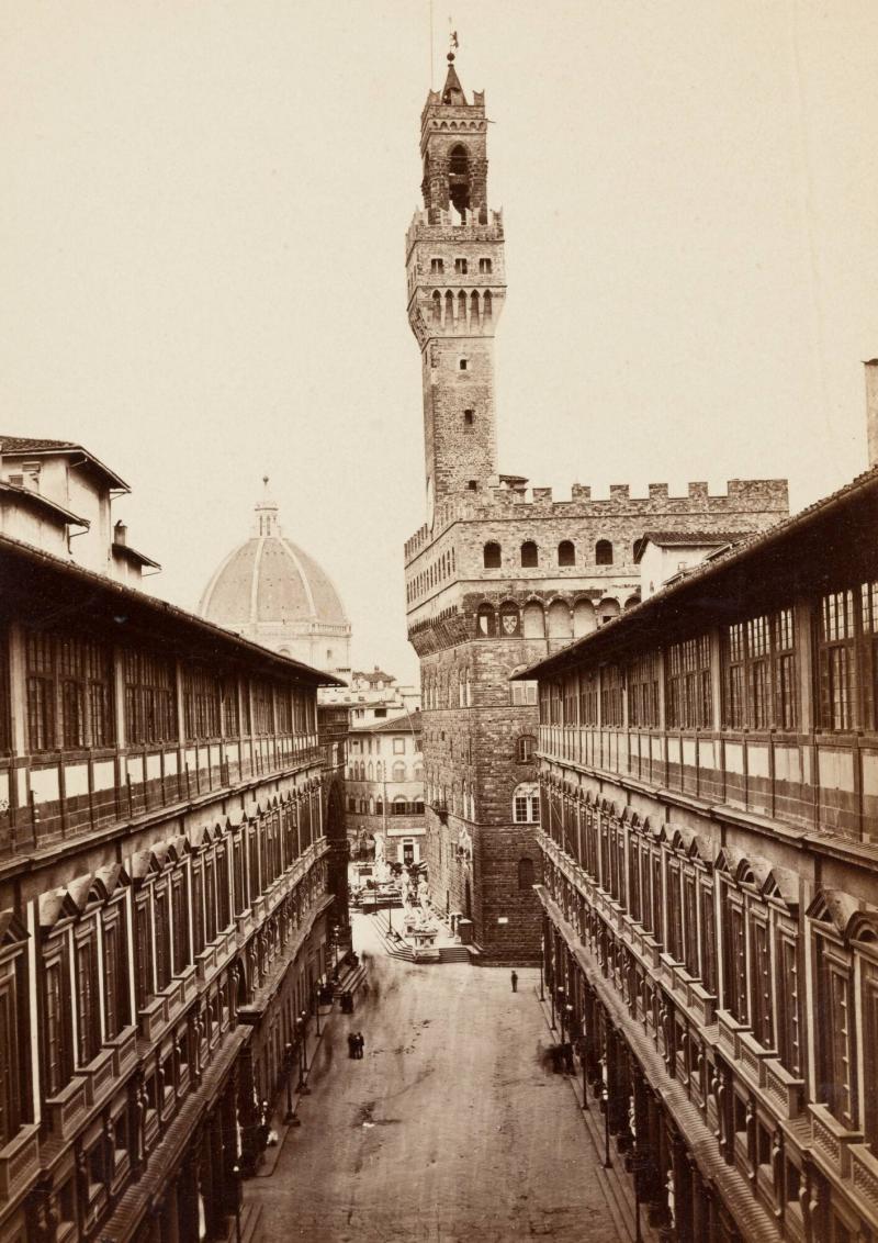 3023. Firenze. Gli Uffizi e Palazzo Vecchio