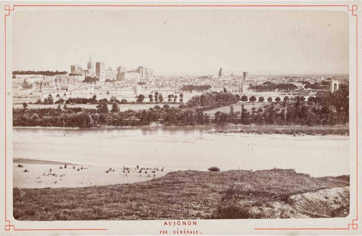 Avignon. Vue Générale