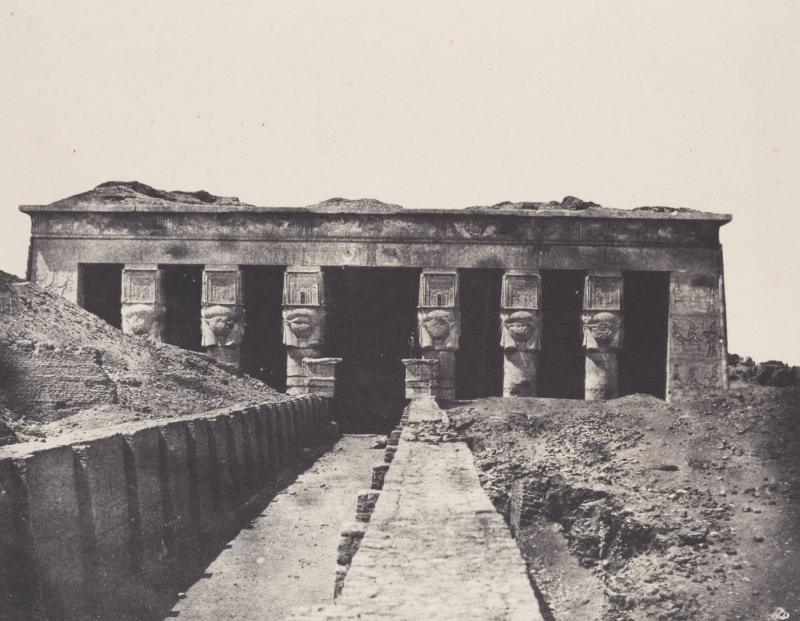 Haute Égypte.  Grand Temple de Denderah. Vue Générale (Planche 16). Ur boken Egypt, Nubia, Palestine, and Syria: photographic pictures collected during the years 1849, 1850, and 1851.  Part 13