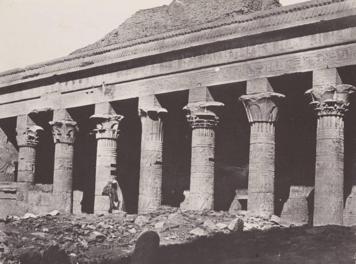 Nubie.  Grand Temple d'Isis, à Philoe.  Galerie Orientale (Planche 73). Ur boken Egypt, Nubia, Palestine, and Syria: photographic pictures collected during the years 1849, 1850, and 1851.  Part 13