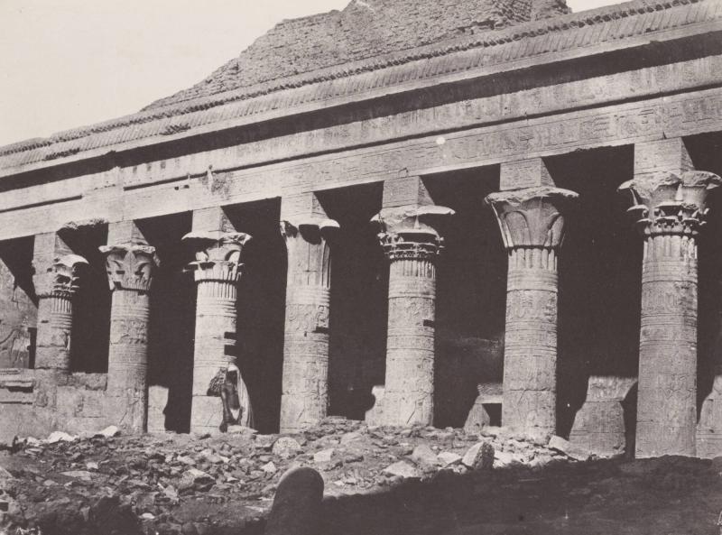 Nubie.  Grand Temple d'Isis, à Philoe.  Galerie Orientale (Planche 73). Ur boken Egypt, Nubia, Palestine, and Syria: photographic pictures collected during the years 1849, 1850, and 1851.  Part 13