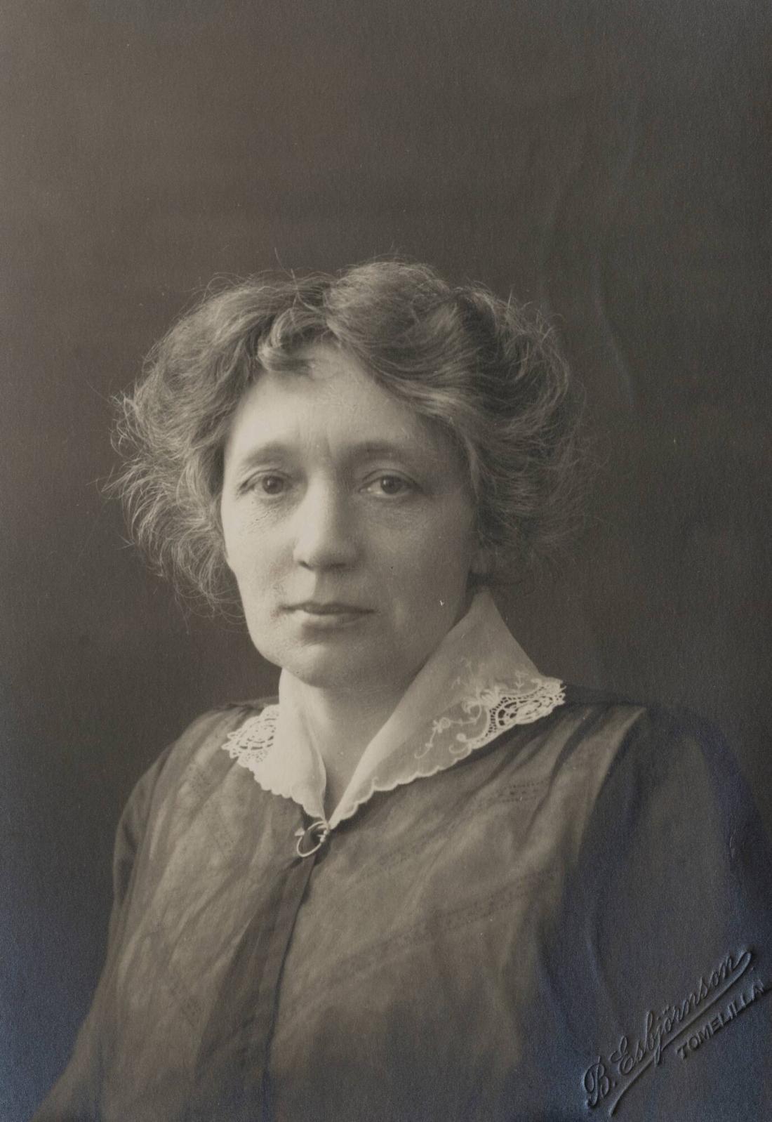 Bothilda Esbjörnson, Tomelilla