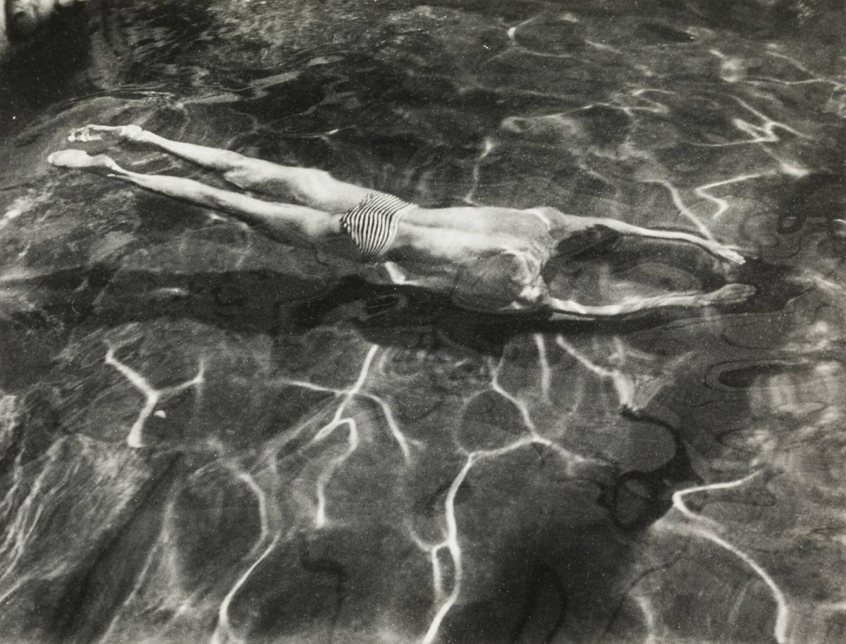 Underwater Swimmer, Esztergom