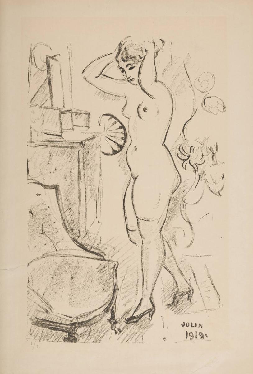 Naken kvinna som kammar sig