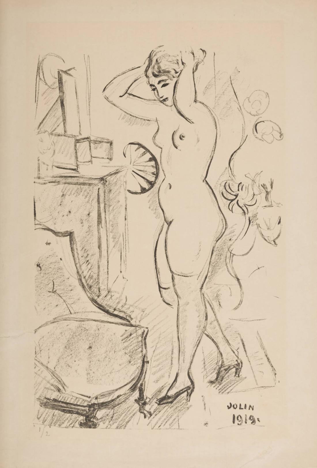 Naken kvinna som kammar sig