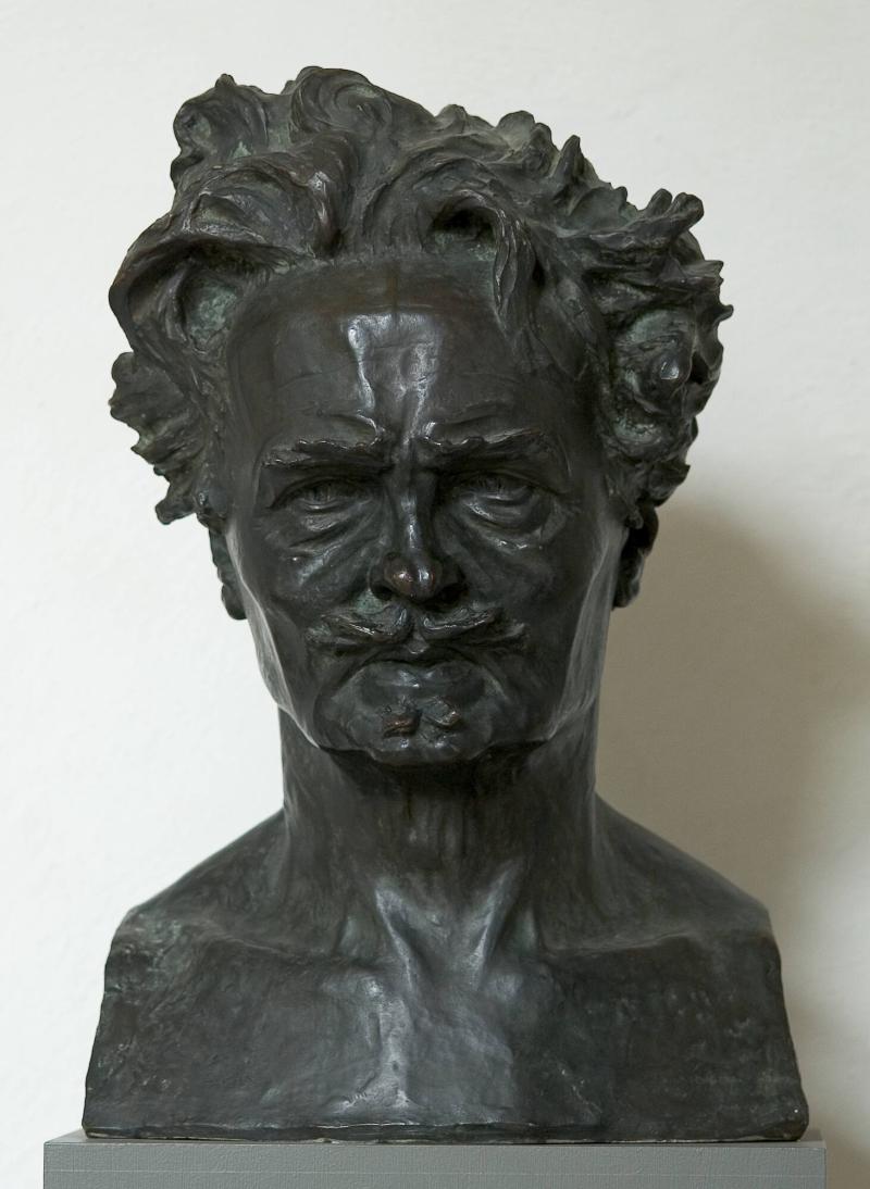 Porträttbyst av författaren August Strindberg