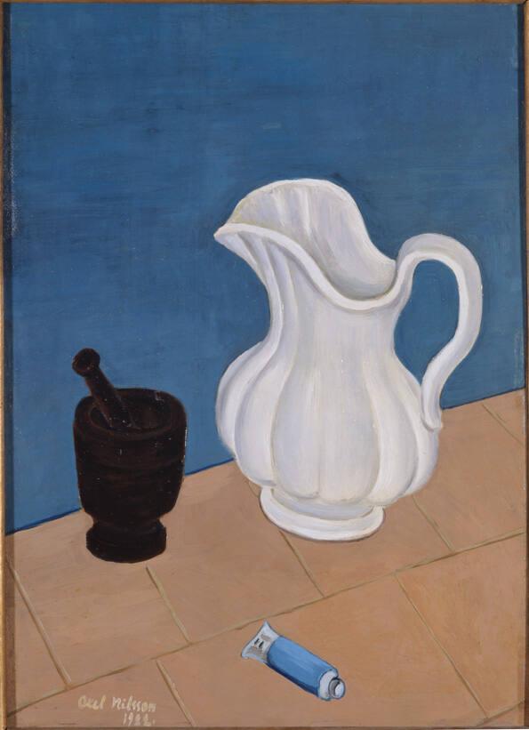 Stilleben med vit kanna