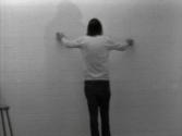 John Baldessari. I Am Making Art. (Digital stillbild).