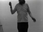 John Baldessari. I Am Making Art. (Digital stillbild).