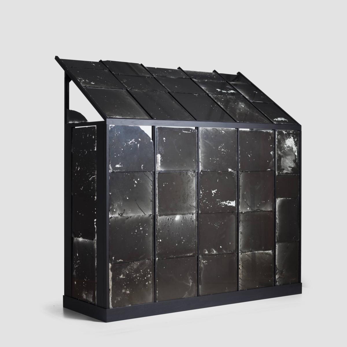 Structure for Moon Plates and Moon Shards