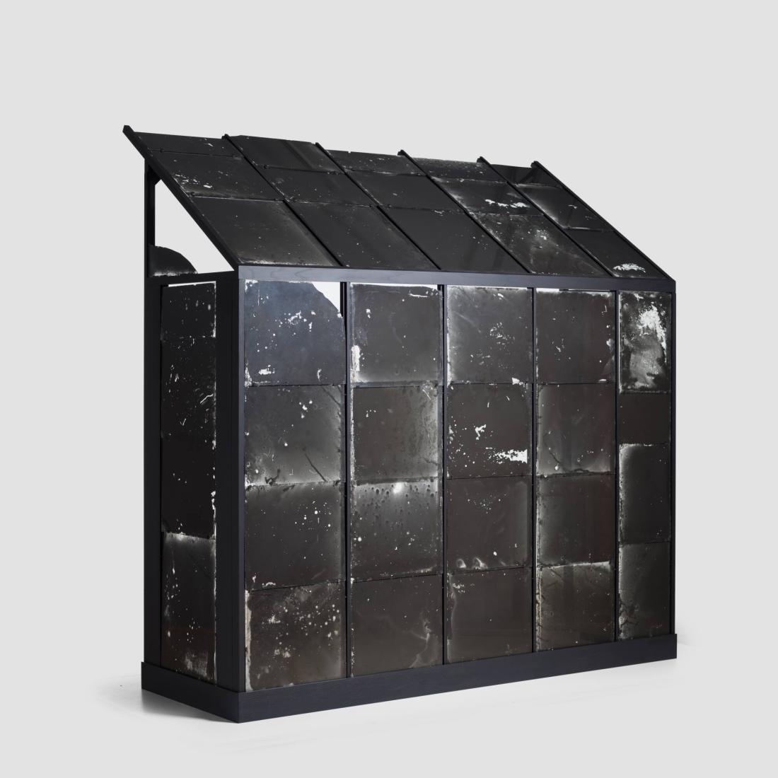 Structure for Moon Plates and Moon Shards