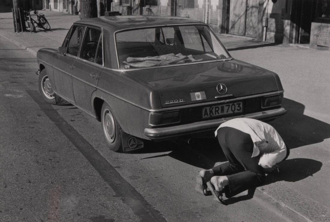 1975. Ur serien 135-36