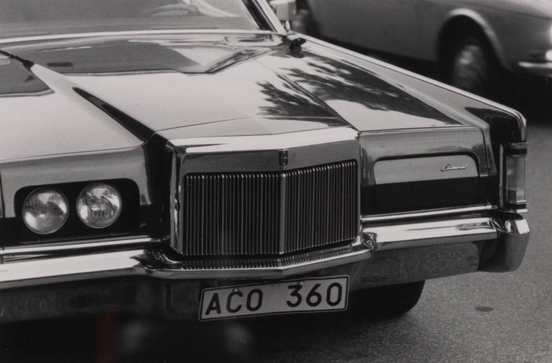 1975. Ur serien 135-36