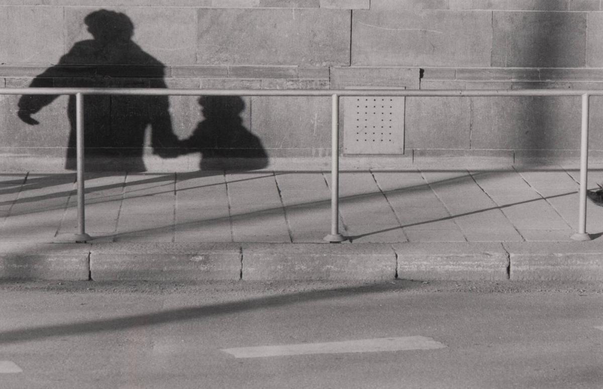 1975. Ur serien 135-36