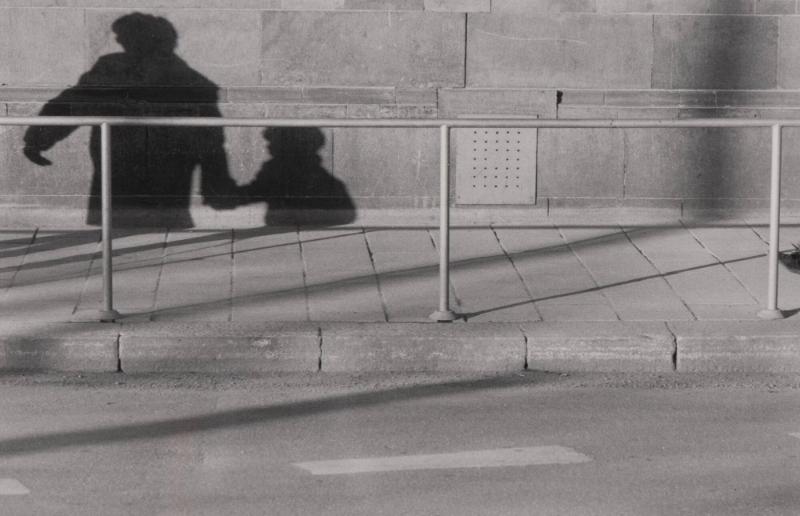 1975. Ur serien 135-36