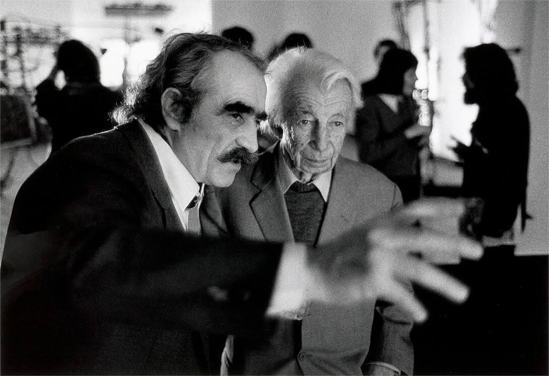 Jean Tinguely and Wil Sandberg (at opening of Tinguely's exhibition at the Palais des Beaux Art Bruxelles)