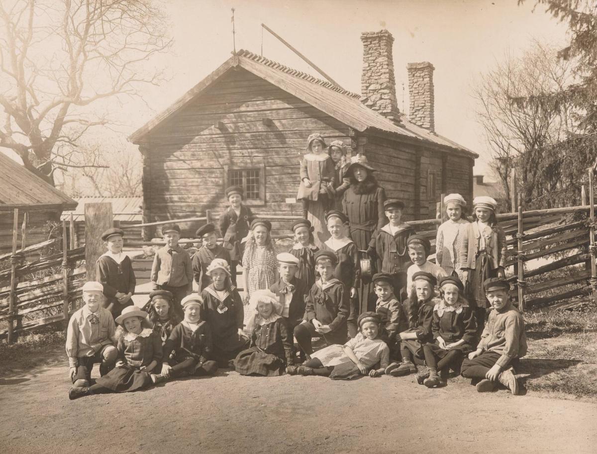 Skolbarn på Skansenbesök