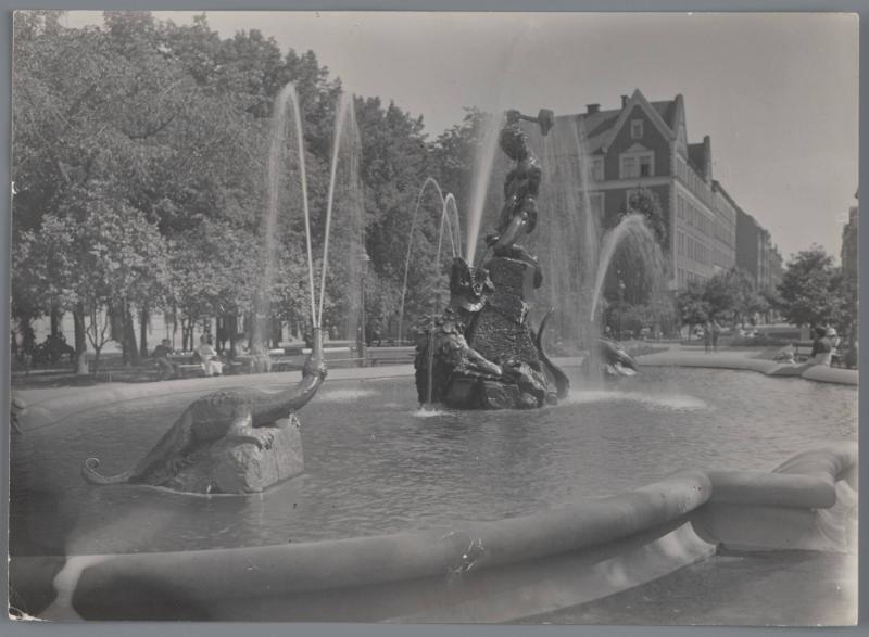Stockholm, Adolf Fredriks torg