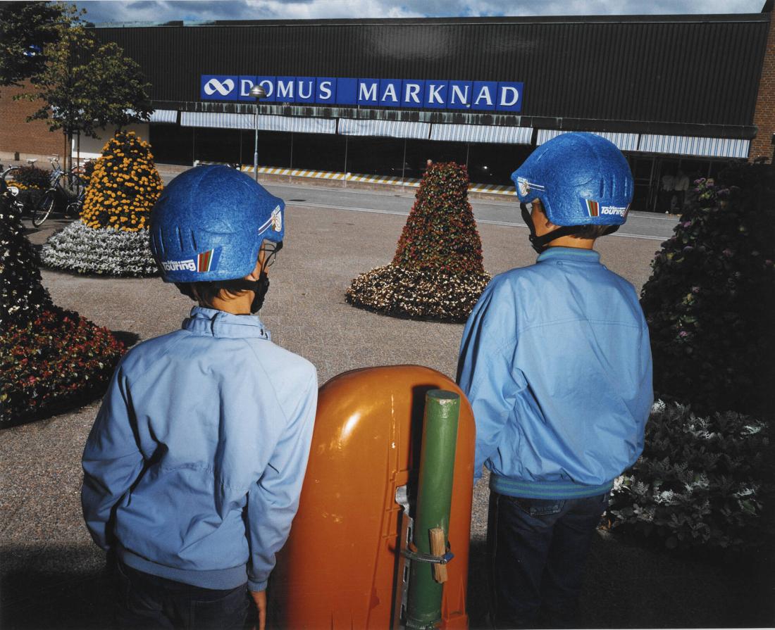 Skara 1990. Ur serien Landet utom sig. Bilder från Sverige