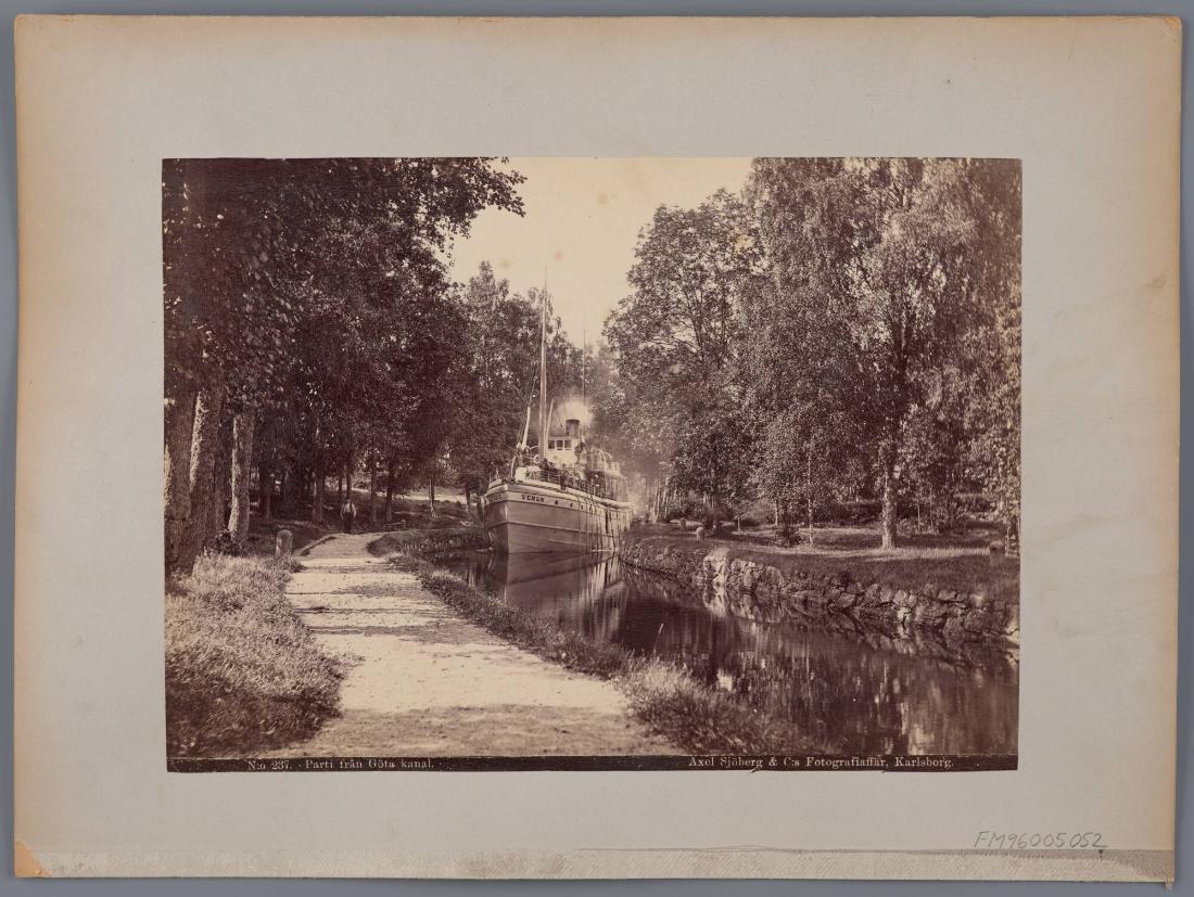 N:o 237 Parti från Göta Kanal