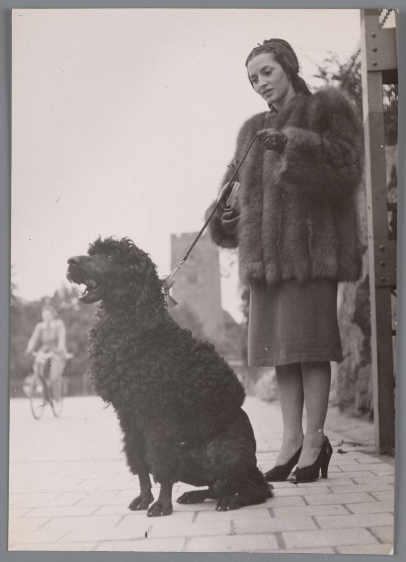 Dansösen Wilma Florice med pudeln Kingsted Carro