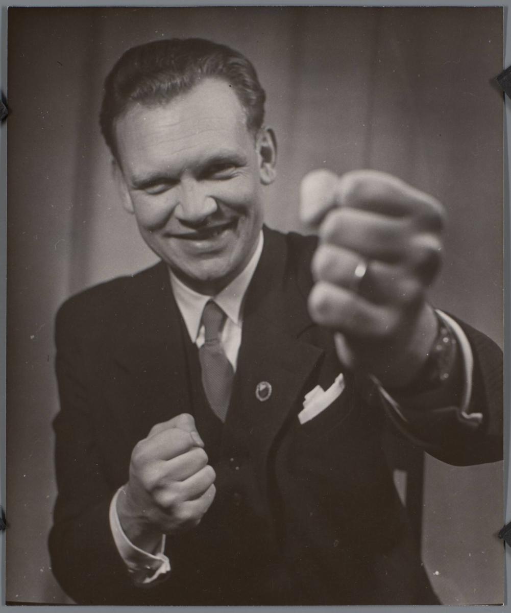 Åke Löwgren, kassör i Boxningsförbundet