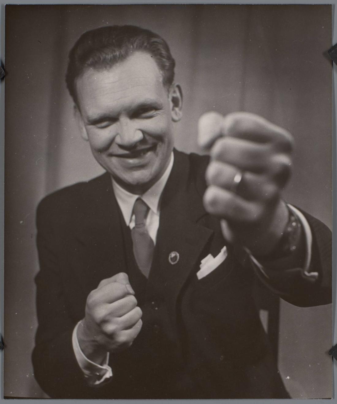 Åke Löwgren, kassör i Boxningsförbundet