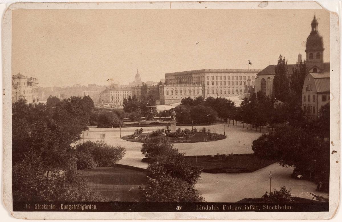 Kungliga slottet från Kungsträdgården