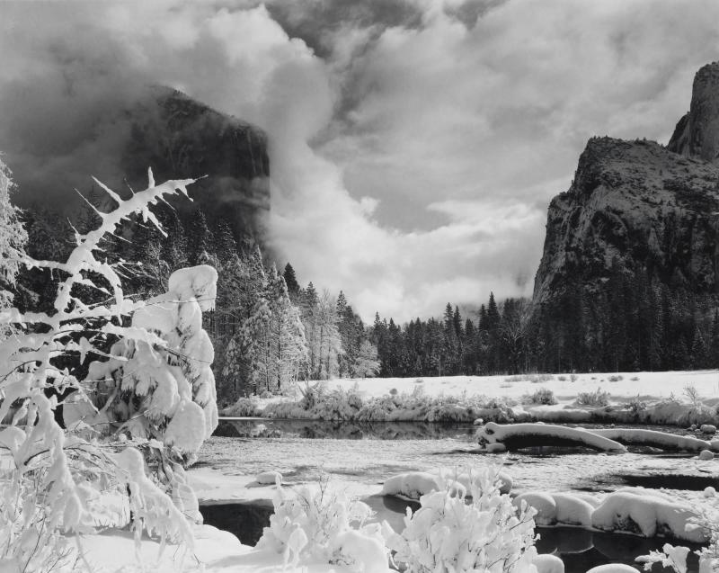 Gates of the Valley, Winter