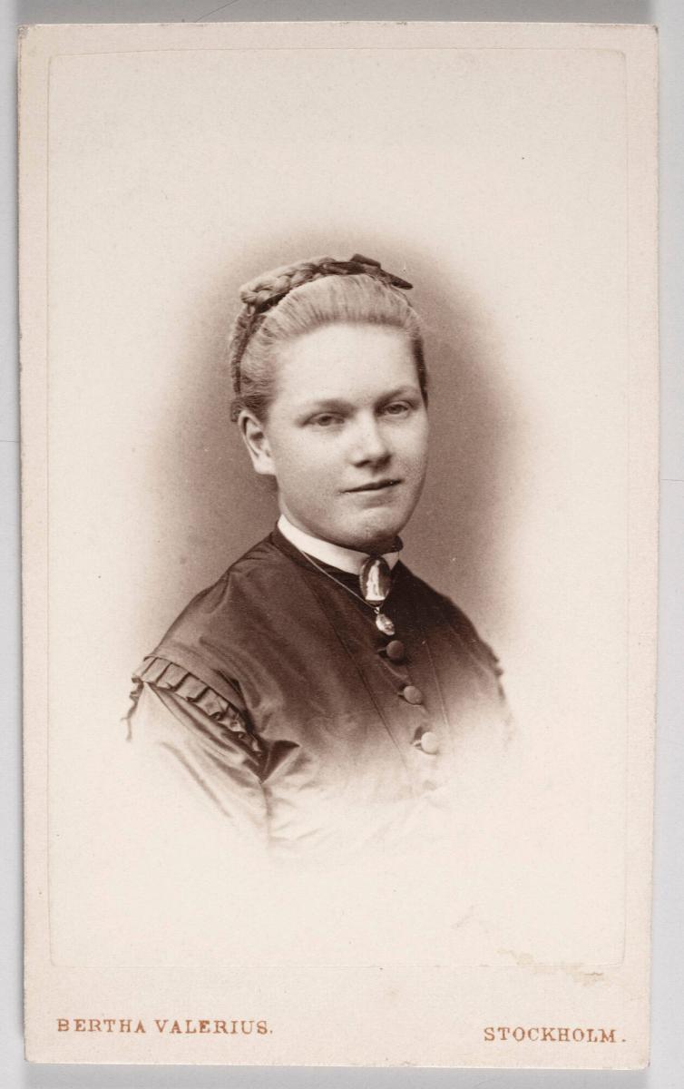 Gurli Cederlund (gift med översten Christian Lovén)